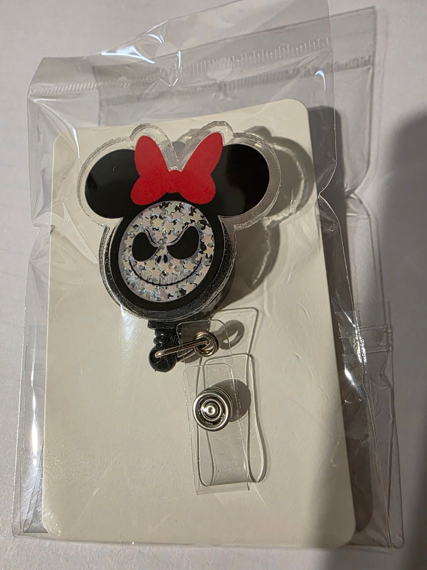 Evil Mouse Shaker Badge Reel